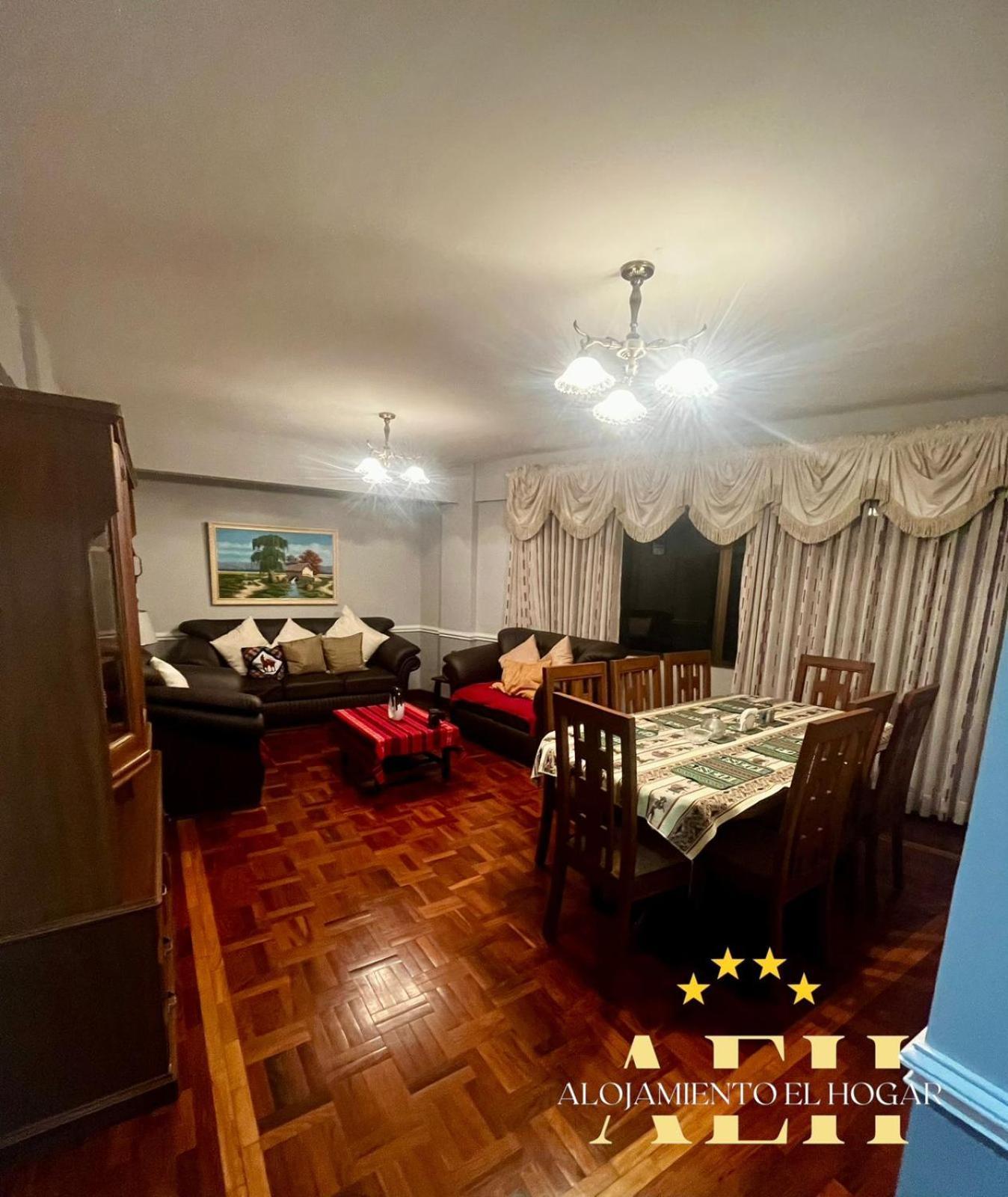 El Hogar - Sucursal Calle Julio Mendez Y Obispo Anaya Con Garaje Cubierta * Cochabamba